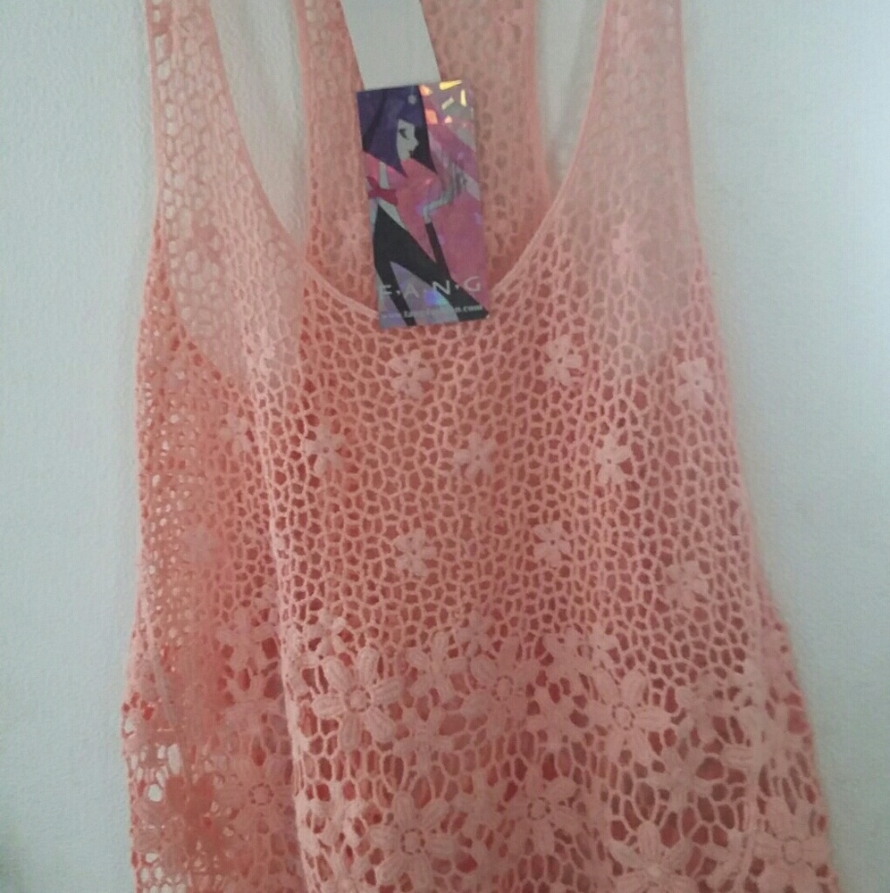 Fang lace tank